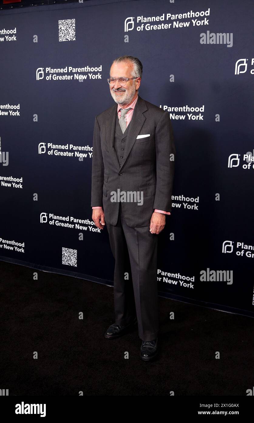 New York City, New York, Usa. April 2024. Hooman Majd nimmt 2024 an der geplanten Parenthood of Greater New York Gala am 16. April 2024 Teil Stockfoto