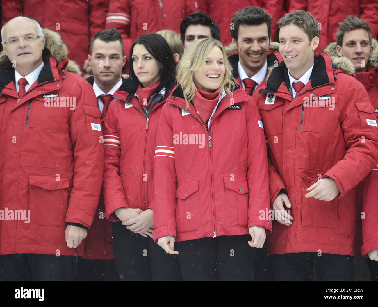 Die österreichische Mannschaft der Olympischen Winterspiele in Sotschi posiert für ein Foto auf der Hofburg in Wien, Österreich, 29. Januar 2014. - 20140129 PD0906 - Rechteinfo: Rechte verwaltet (RM) Stockfoto