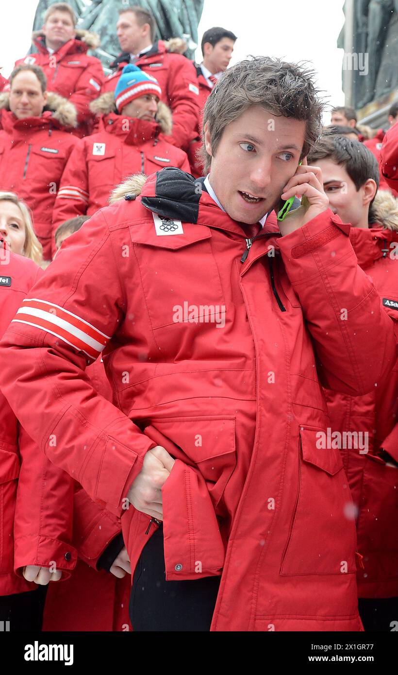 Die österreichische Mannschaft der Olympischen Winterspiele in Sotschi posiert für ein Foto auf der Hofburg in Wien, Österreich, 29. Januar 2014. Im Bild: Marcel Hirscher. - 20140129 PD1670 - Rechteinfo: Rechte verwaltet (RM) Stockfoto