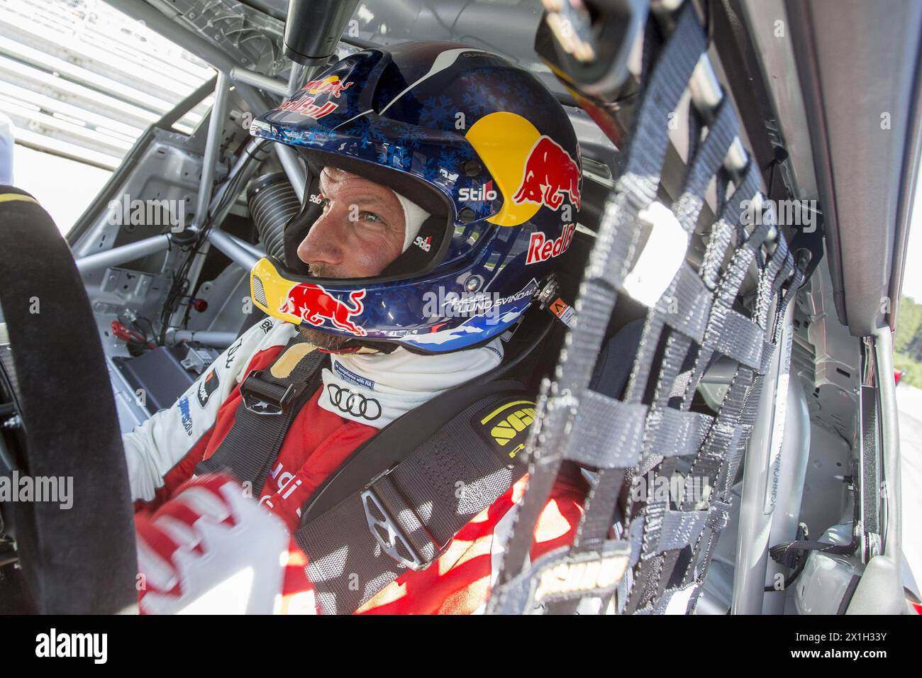 Der norwegische Skirennläufer Aksel Lund Svindal vor dem Start des Audi Sport TT Cup auf dem Red Bull Ring in Spielberg, Österreich, am 1. August 2015. FOTO: APA/ERWIN SCHERIAU - 20150801 PD0783 - Rechteinfo: Rights Managed (RM) Stockfoto