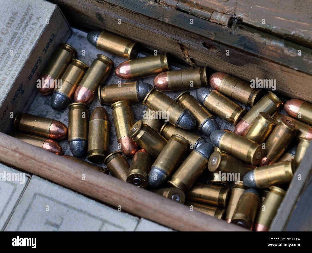 Infanterie-Kleinwaffenmunition des Zweiten Weltkriegs. Stockfoto