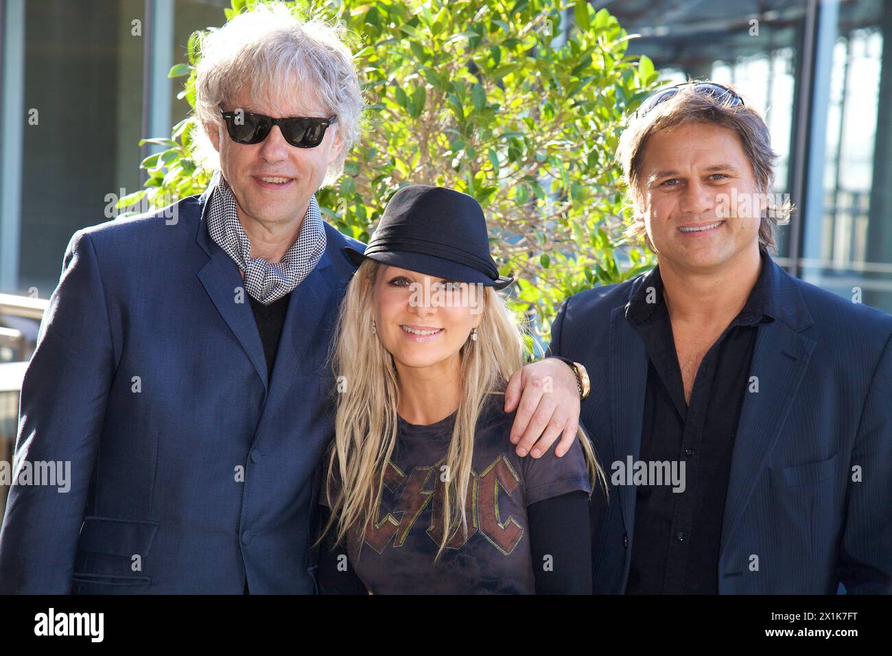 Sir Bob Geldof, Danielle Spencer und Jon Stevens waren in Sydney, um ein Benefizkonzert zur Katastrophenhilfe zu veranstalten. ANZ und Star City präsentierten den Stockfoto