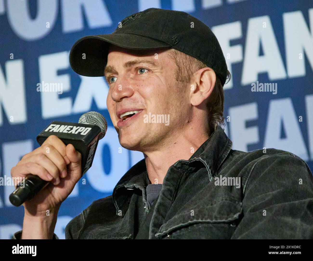 PHILADELPHIA, PA, USA - 03. JUNI 2023: Fragen und Antworten von Hayden Christensen auf der FAN EXPO im Pennsylvania Convention Center. Stockfoto