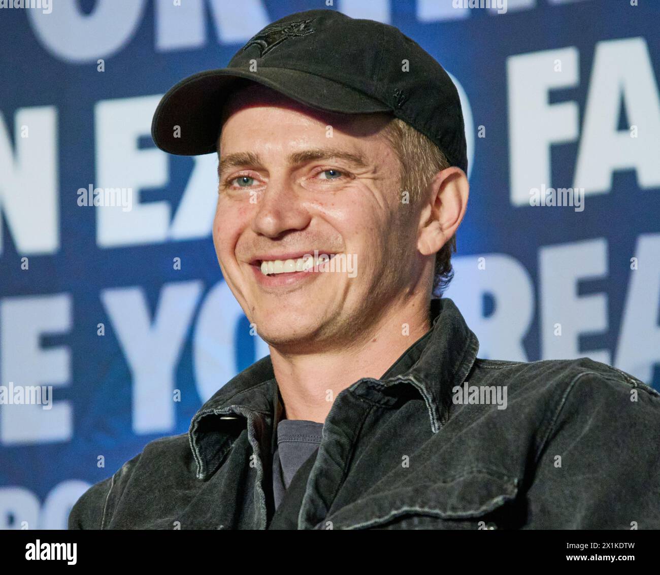 PHILADELPHIA, PA, USA - 03. JUNI 2023: Fragen und Antworten von Hayden Christensen auf der FAN EXPO im Pennsylvania Convention Center. Stockfoto