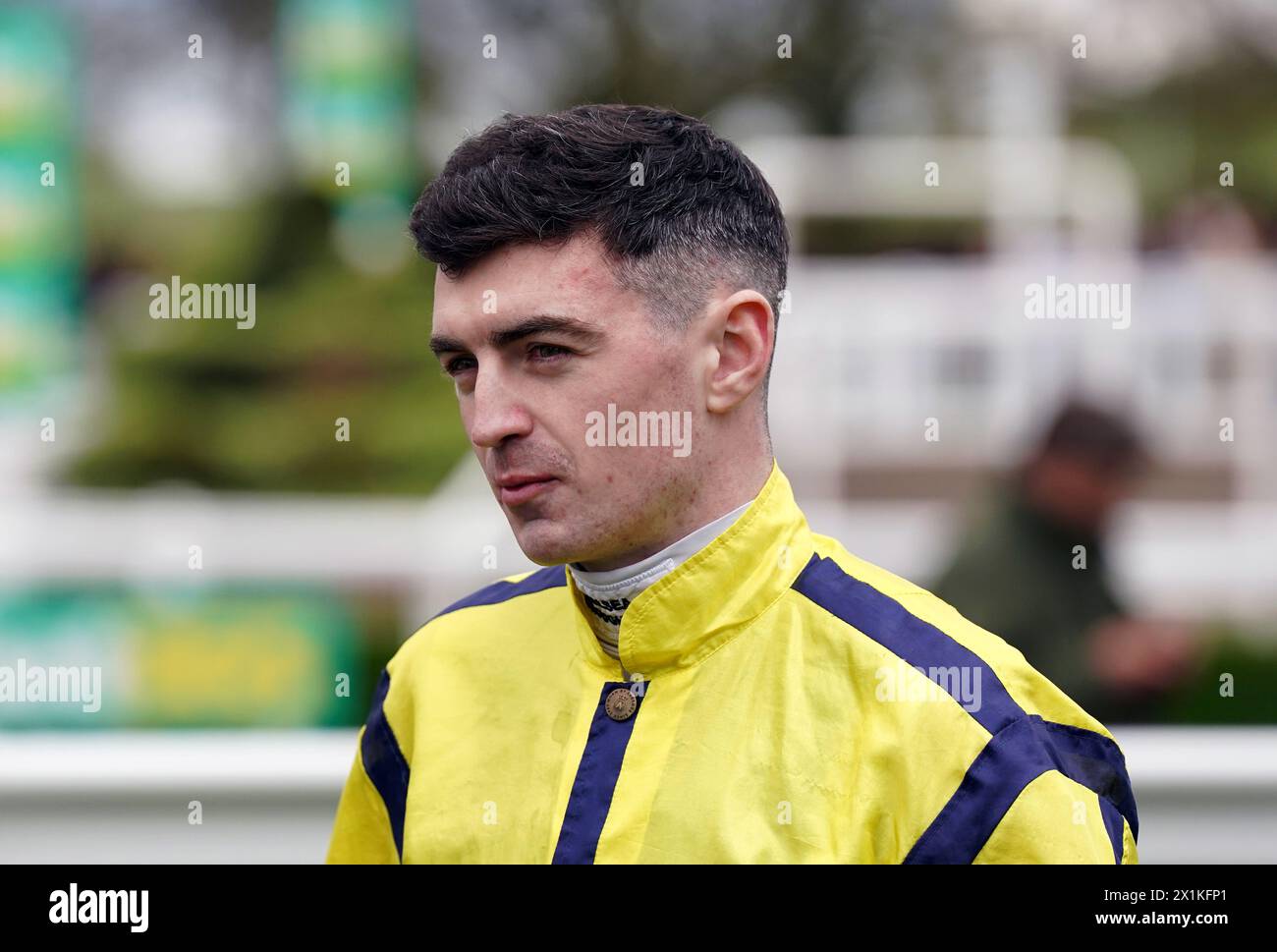 OISIN Orr, nachdem er am zweiten Tag des bet365 Craven Meetings auf der Newmarket Racecourse das Lanwades Stud Nell Gwyn Stakes mit Pretty Crystal gewonnen hatte. Bilddatum: Mittwoch, 17. April 2024. Stockfoto