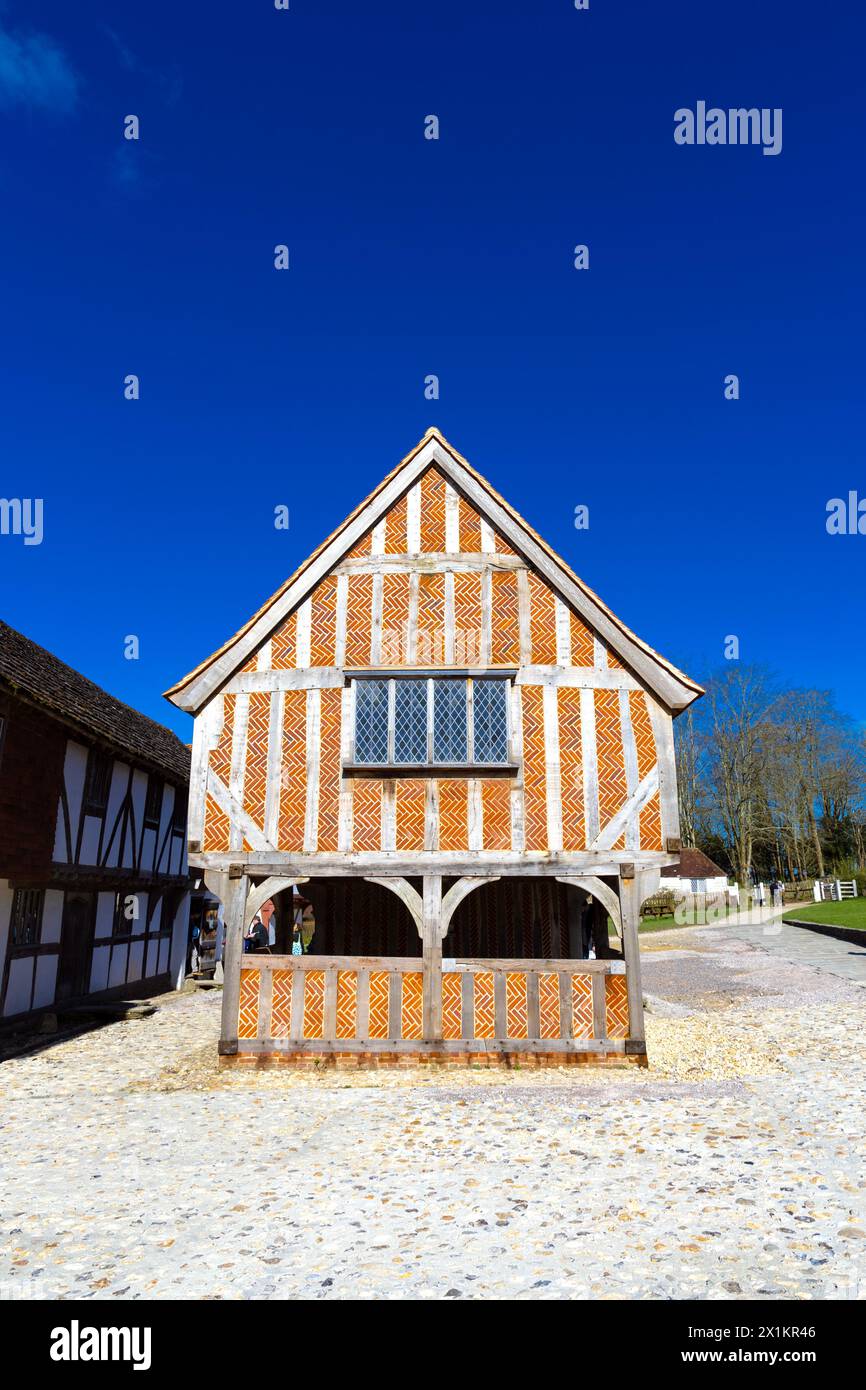 Außenansicht der Titchfield Market Hall im Weald & Downland Living Museum, West Sussex, England Stockfoto