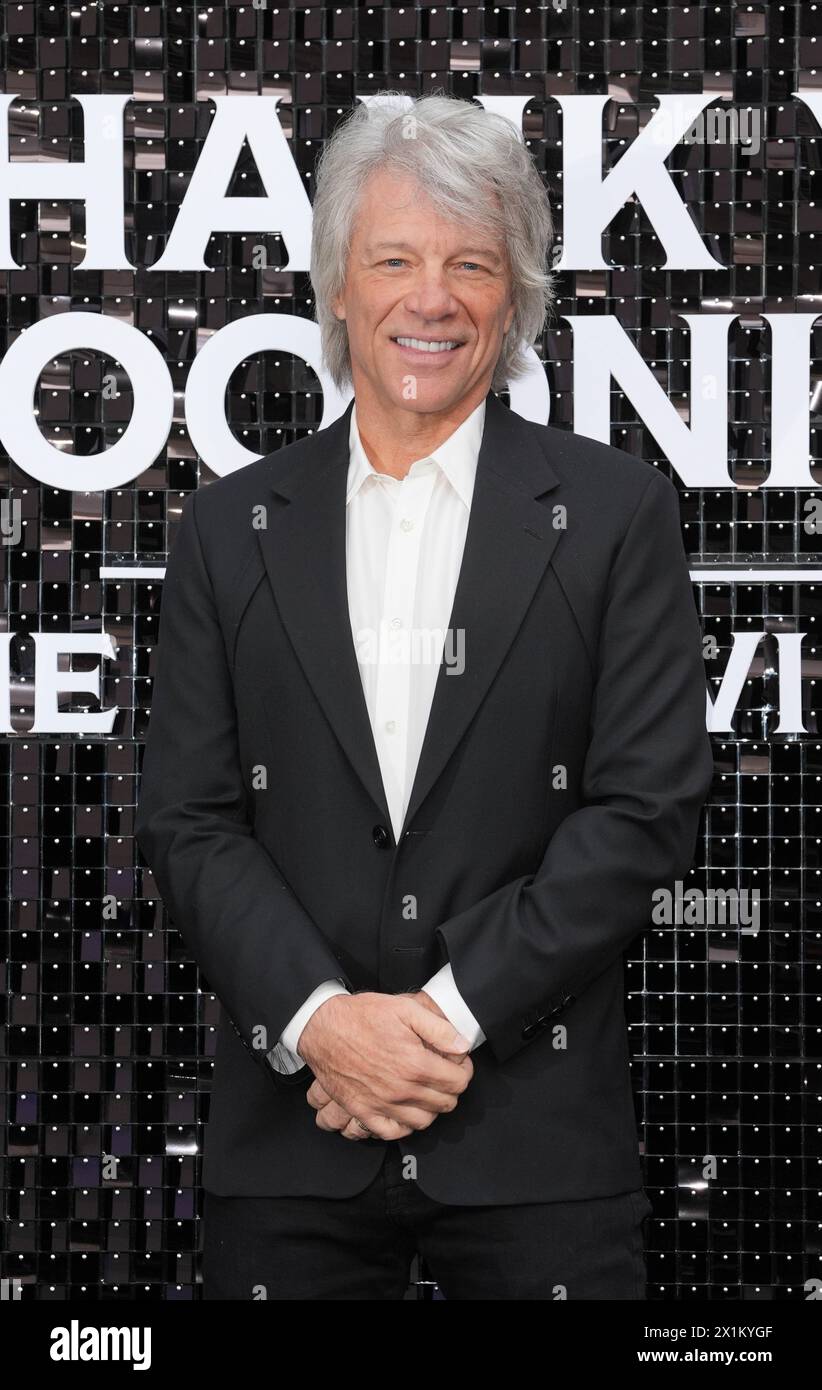 Jon Bon Jovi besucht die britische Premiere der Disney+-Serie Thank You, Goodnight: The Bon Jovi Story im Odeon Luxe, Leicester Square, London. Bilddatum: Mittwoch, 17. April 2024. Stockfoto