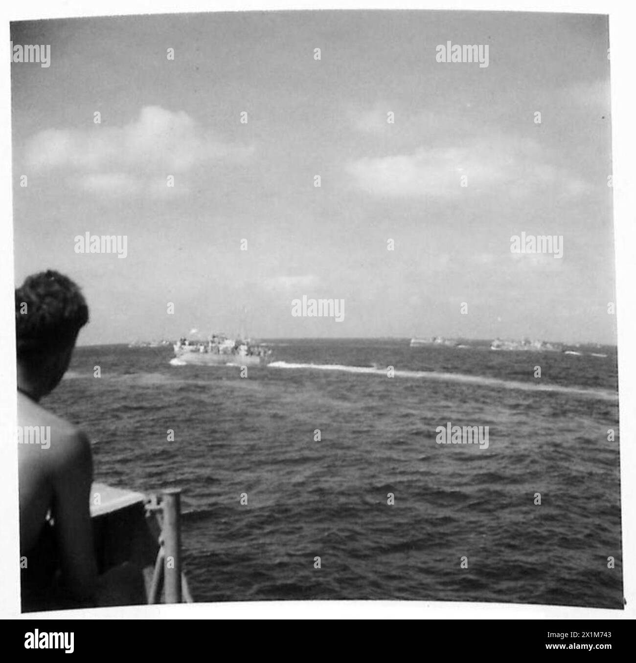 Alliierte Truppen der Fünften Armee sind auf dem Weg zum italienischen Festland während der Landungen in der Salerno-Bucht als Teil der Invasion Italiens. Stockfoto