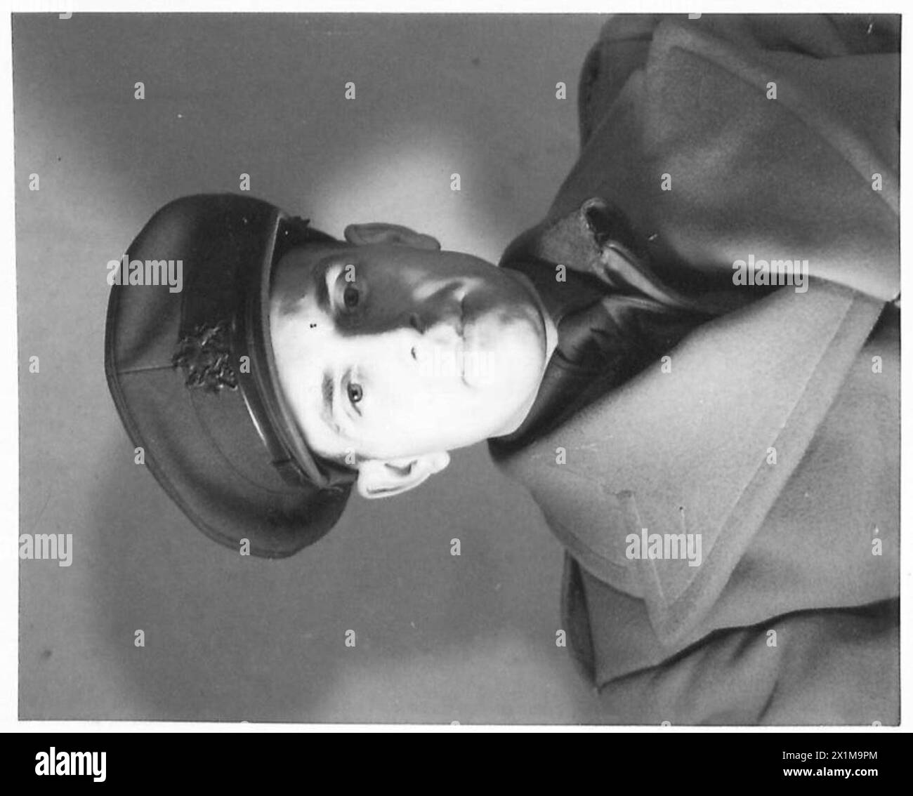 Porträts aus Glasplatten zeigen Mr. L.A. Puttnam, den offiziellen Fotografen des Kriegsamtes, der dem Eastern Command der British Army angehört. Stockfoto