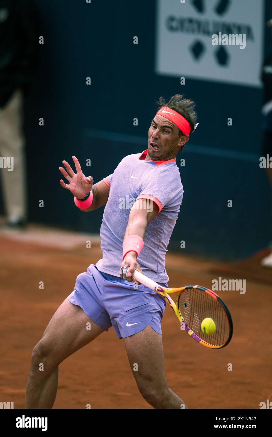 Barcelona, Spanien, 17. April 2024. Sabadell Open Banc – Conde de de Godo Trophy 71 – Alex de Minaur (aus) gegen Rafael Nadal (ESP). Quelle: JG/Alamy Live News Stockfoto