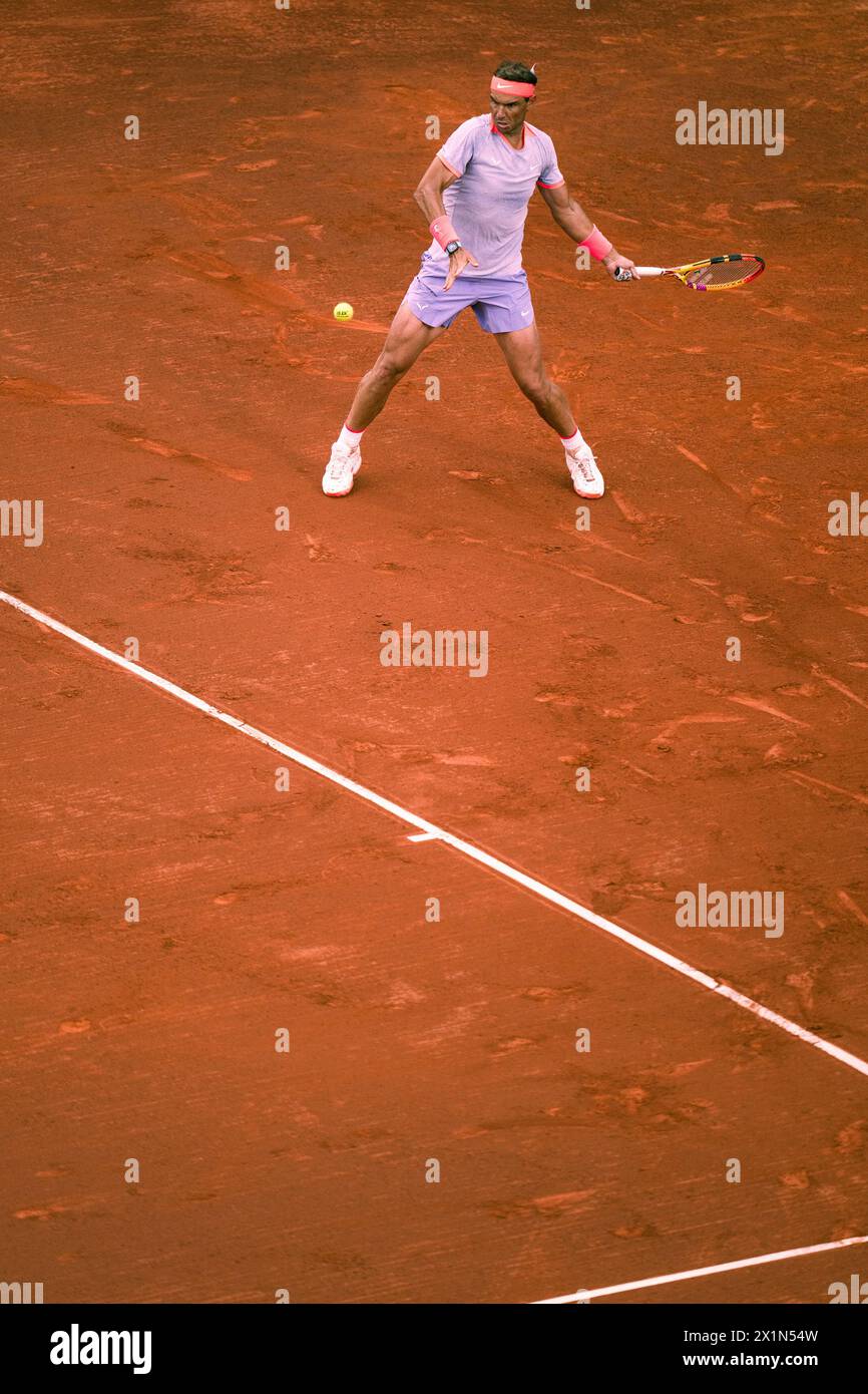 Barcelona, Spanien, 17. April 2024. Sabadell Open Banc – Conde de de Godo Trophy 71 – Alex de Minaur (aus) gegen Rafael Nadal (ESP). Quelle: JG/Alamy Live News Stockfoto