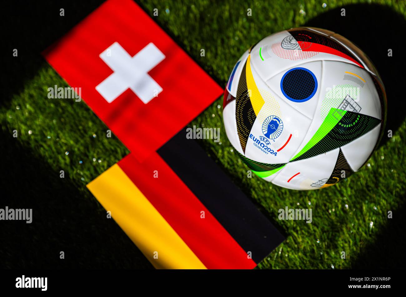 MÜNCHEN, DEUTSCHLAND, 17. APRIL 2024: Schweiz gegen Deutschland, Euro 2024 Gruppe A Fußball Spiel in Frankfurt Arena, Frankfurt, 23. Juni 2024, offizieller Ball o Stockfoto