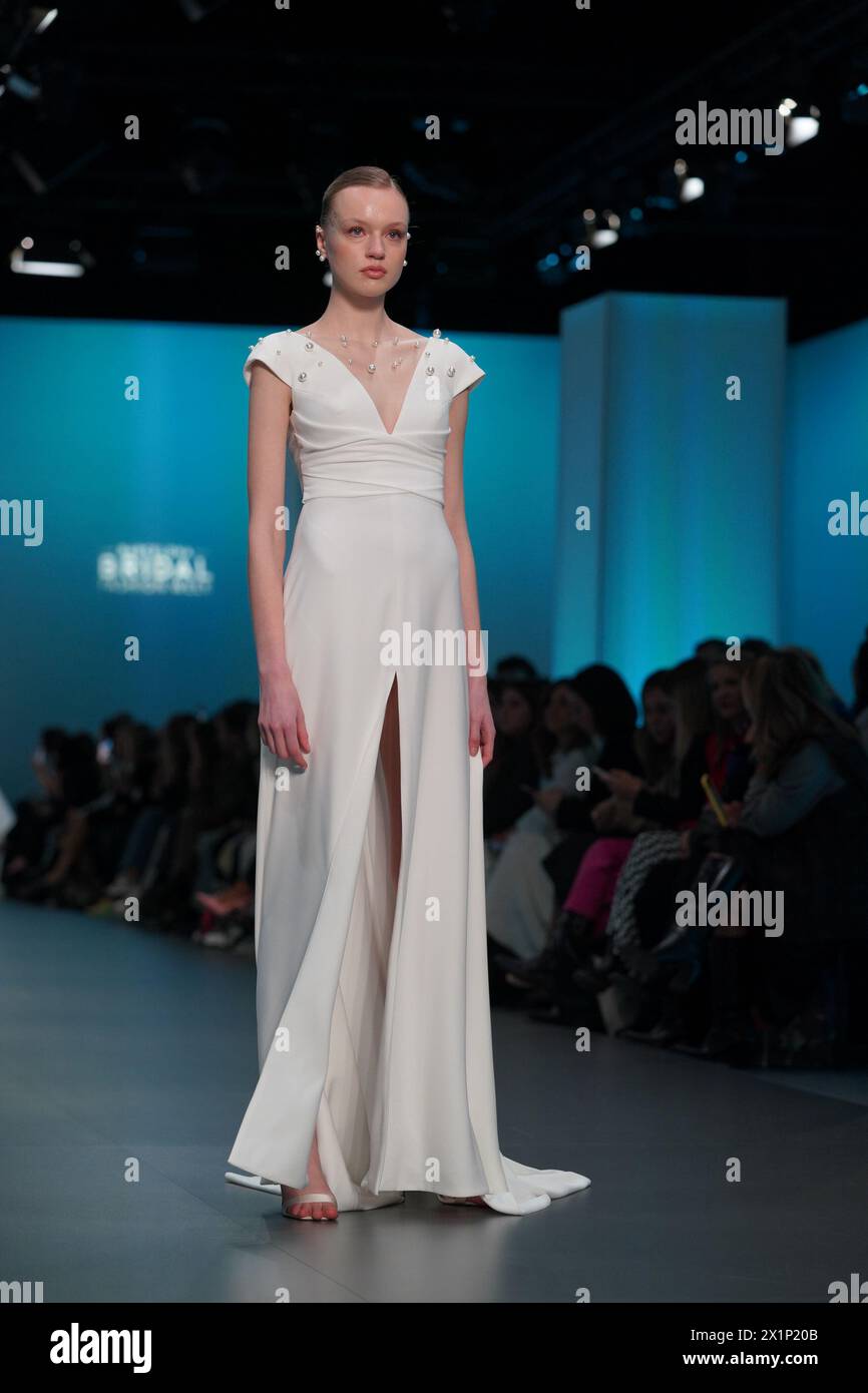 April 2024; Barcelona Bridal Fashion Week – Jesus Peiro Stockfoto