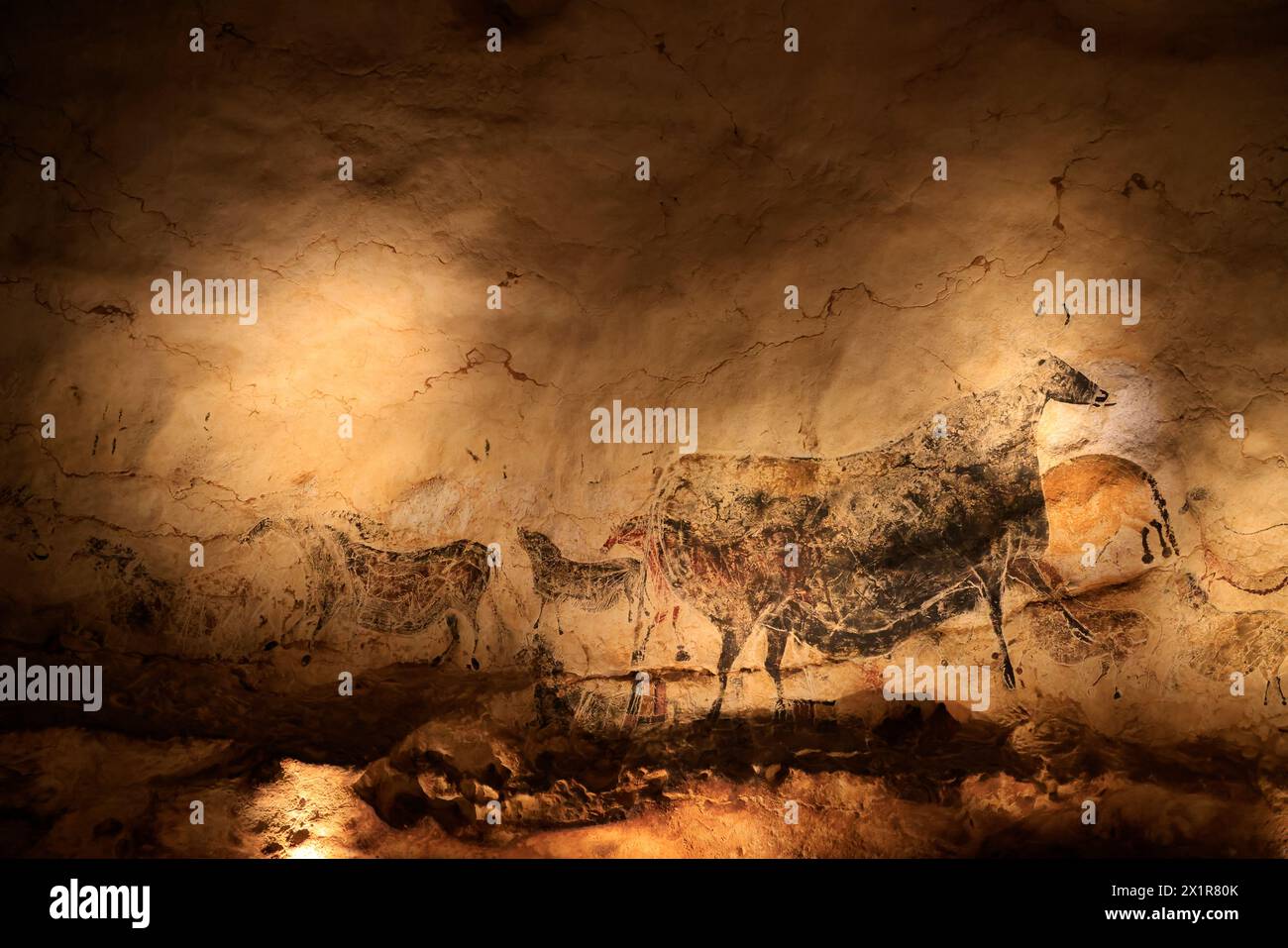 Lascaux IV, International Center for Cave Art (Centre international de l'Art pariétal), präsentiert unter anderem ein vollständiges Faksimile aller d Stockfoto