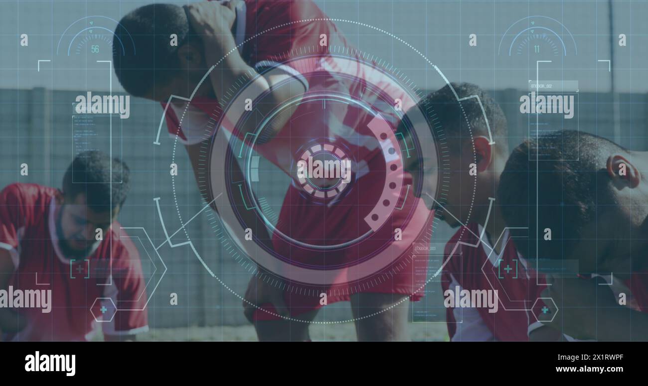 Gruppe birassischer Athleten, die sich nach vorne beugen und die Zehen berühren Stockfoto