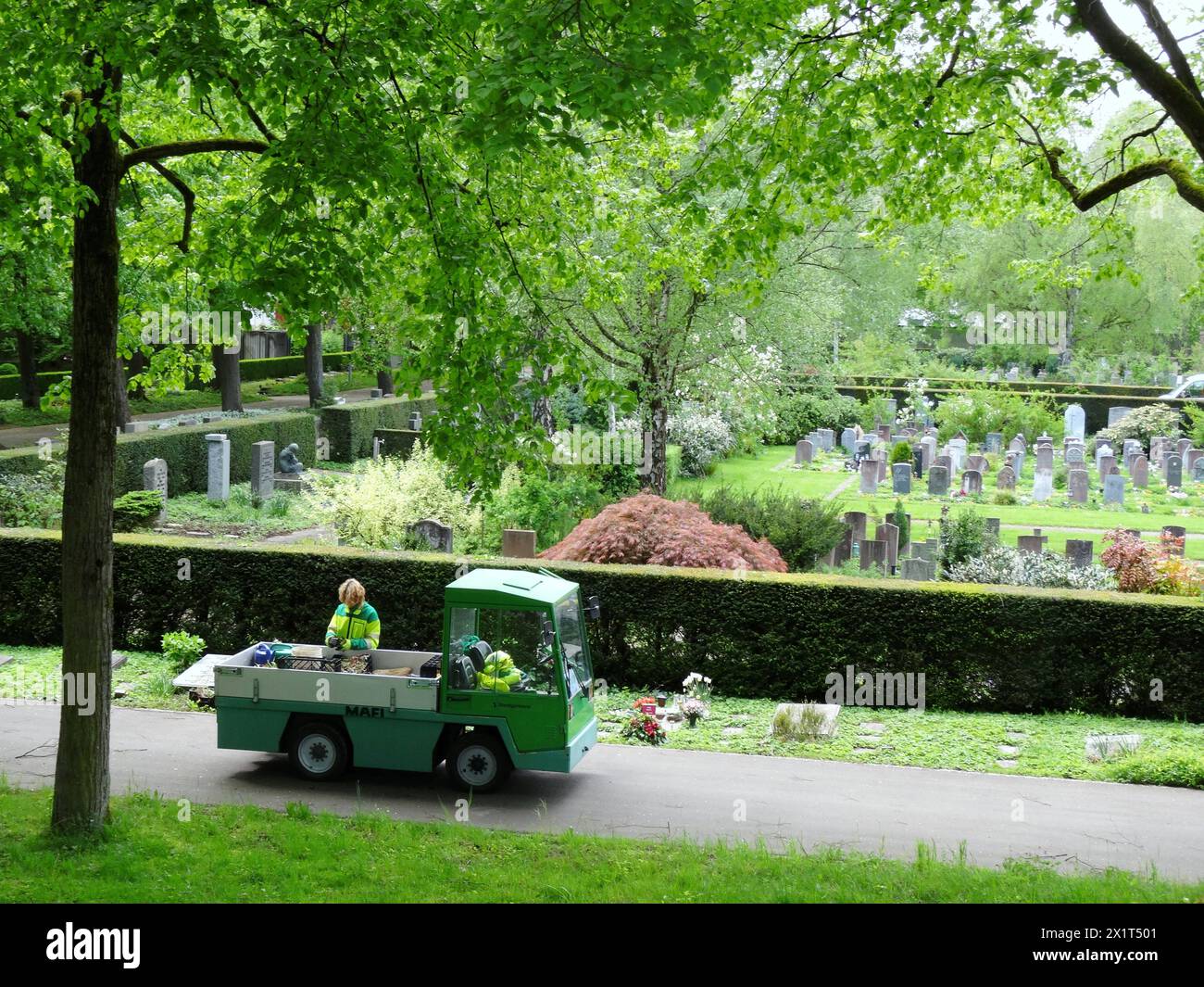 Anton Geisser 02.04.2024 Basel Schweiz, Friedhof Hoernli mit seinen 54
