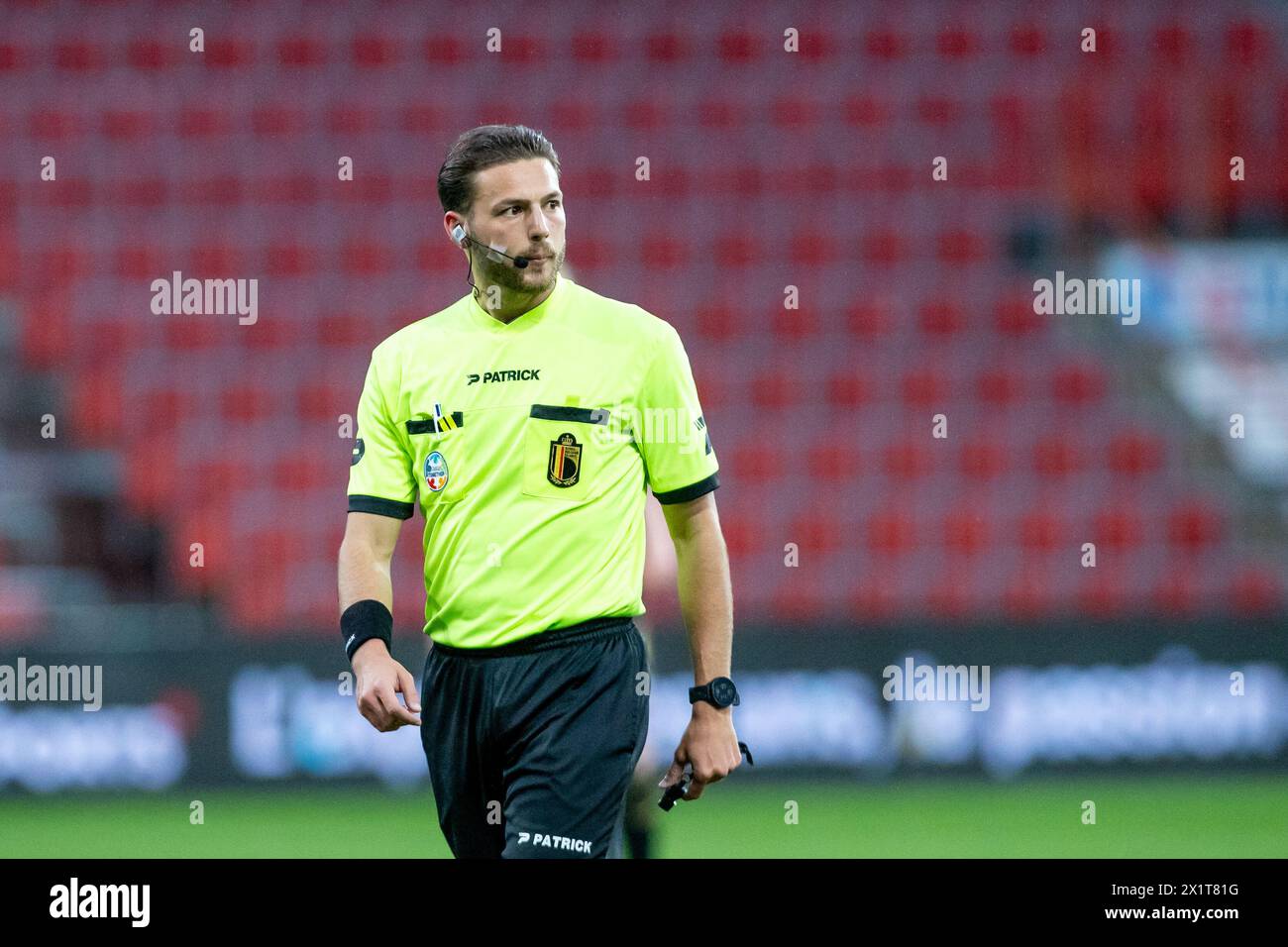 Lüttich, Belgien. April 2024. Schiedsrichter Leandro LEDDA, dargestellt während eines Frauenfußballspiels zwischen Standard Femina de Lüttich und RSC Anderlecht Women am 4. Spieltag in den Play-offs der Saison 2023 - 2024 in der belgischen Lotto Womens Super League am Mittwoch, 16. April 2024 in Lüttich, BELGIEN. Quelle: Sportpix/Alamy Live News Stockfoto
