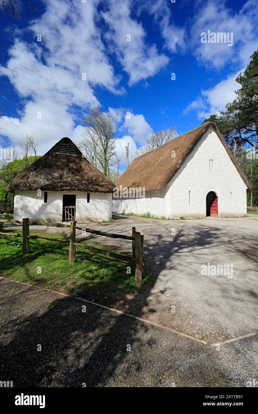 Llys Llywelyn, mittelalterlicher Fürstenhof aus dem 13. Jahrhundert, St. Fagans National Museum of History/Amgueddfa Werin Cymru, Cardiff, Südwales, Großbritannien. Stockfoto