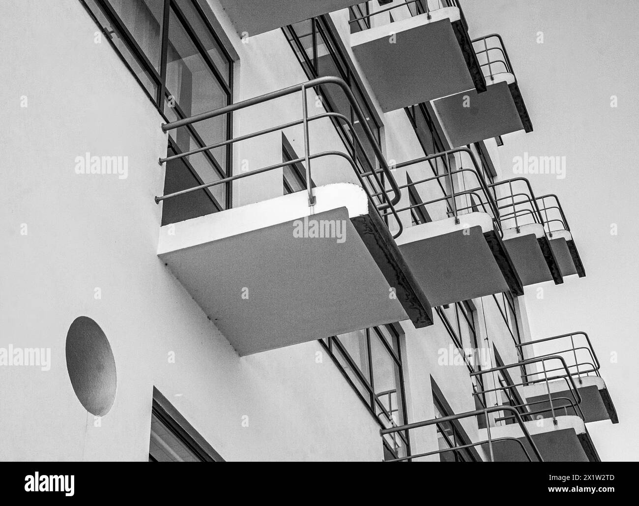 Balkone am Bauhaus Dessau Sachsen-Anhalt Stockfoto