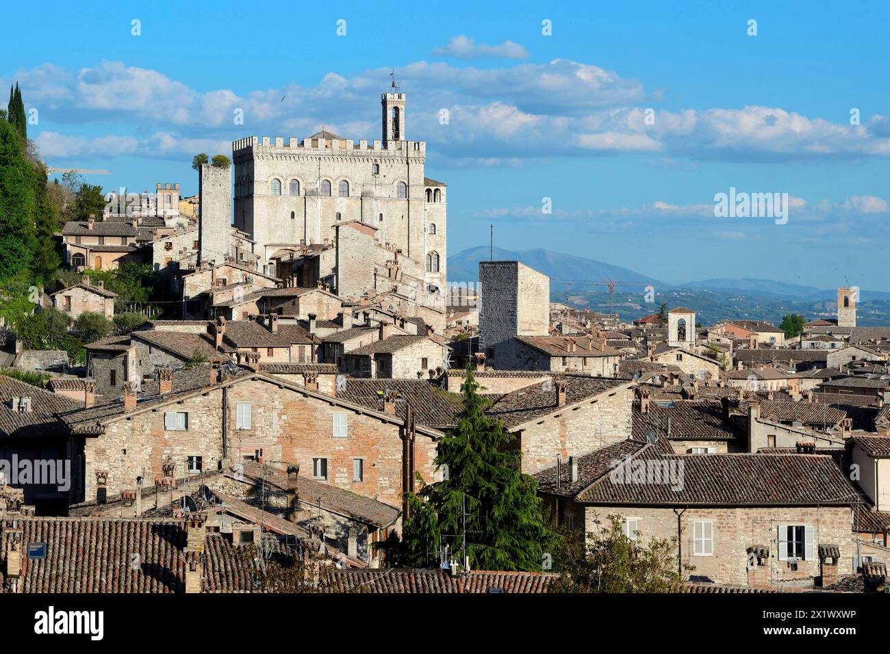 Panorama über die Stadt. Gubbio. Umbrien. Italien Stockfoto