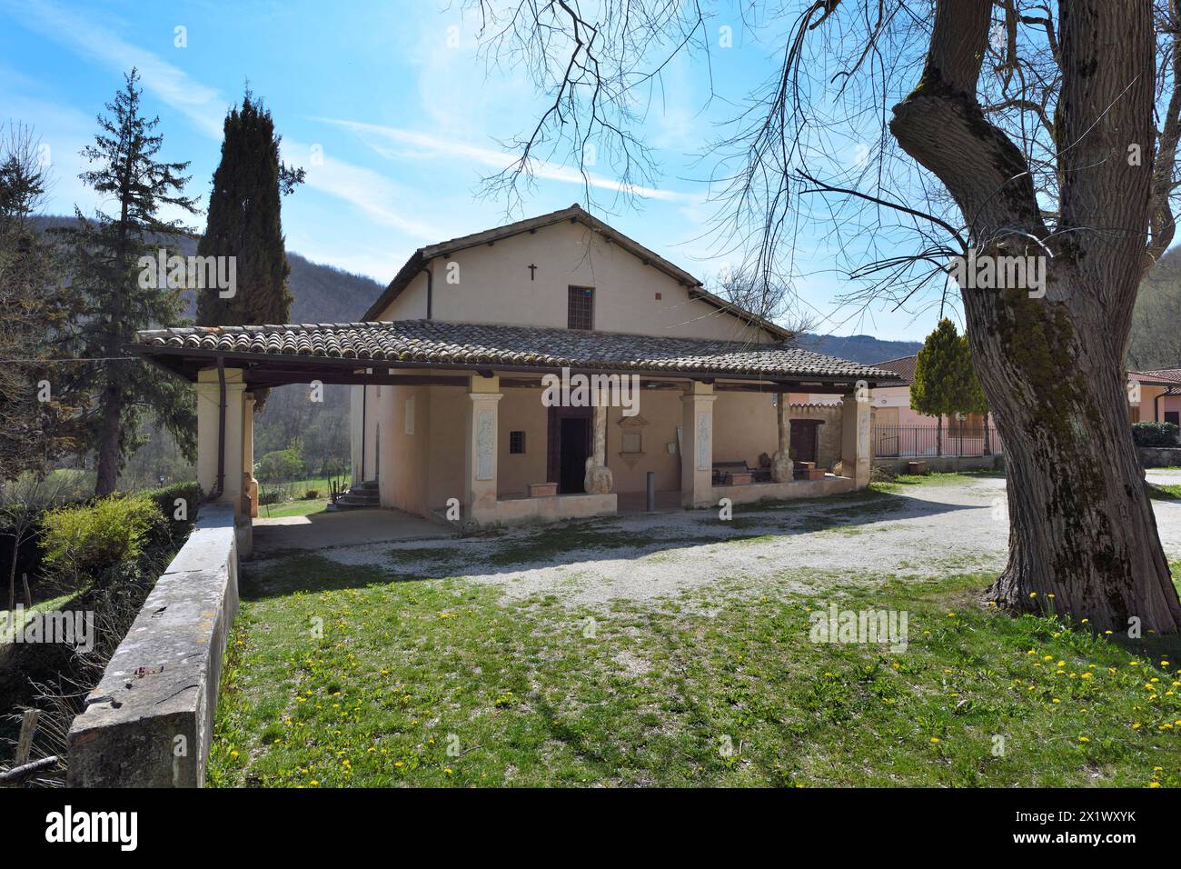 Wallfahrtsort Madonna Delle Grazie. Rasiglia-Lokalität. Foligno. Umbrien. Italien Stockfoto