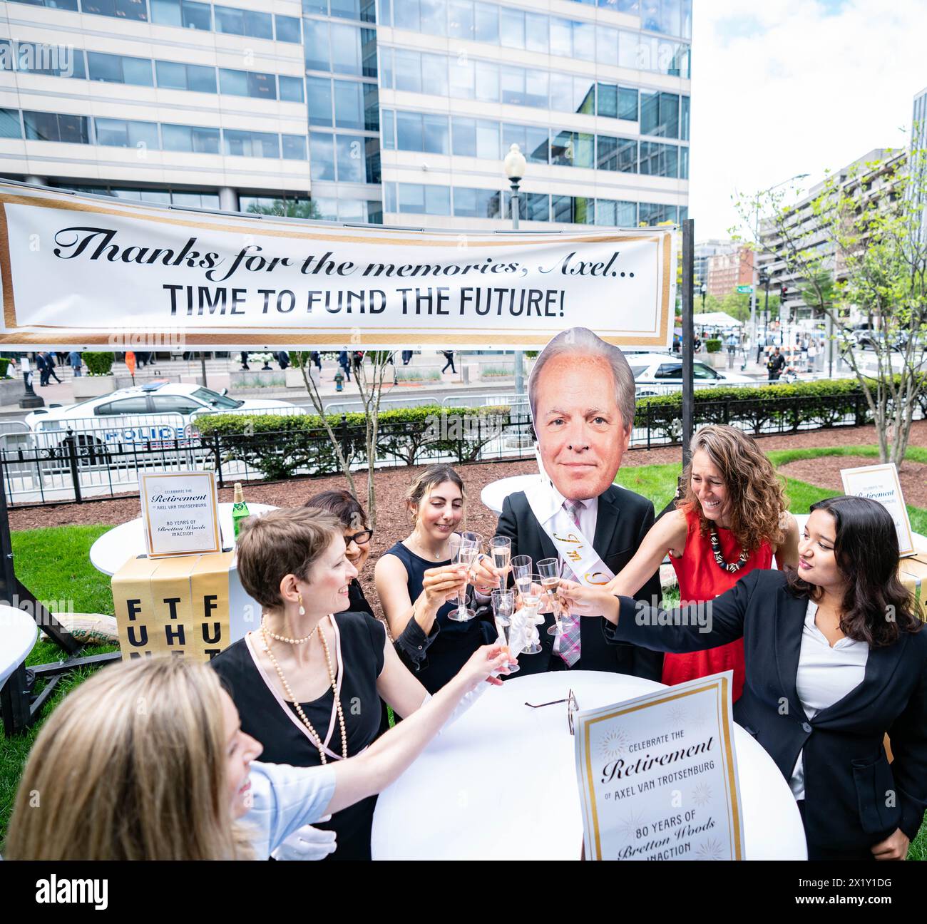 18. April der IWF und die Weltbank haben ihre Frühjahrstagung 2024 in Washington DC hier sind einige Fotos neben den Protesten der Treffen Stockfoto