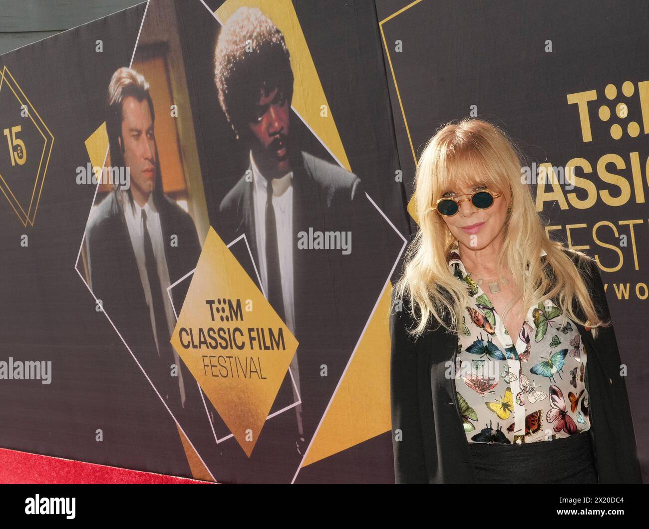 Los Angeles, USA. April 2024. Rosanna Arquette trifft am Donnerstag, den 18. April 2024, bei der Eröffnung des TCM Classic Film Festivals 2024 im TCL Chinese Theatre in Hollywood ein. (Foto: Sthanlee B. Mirador/SIPA USA) Credit: SIPA USA/Alamy Live News Stockfoto