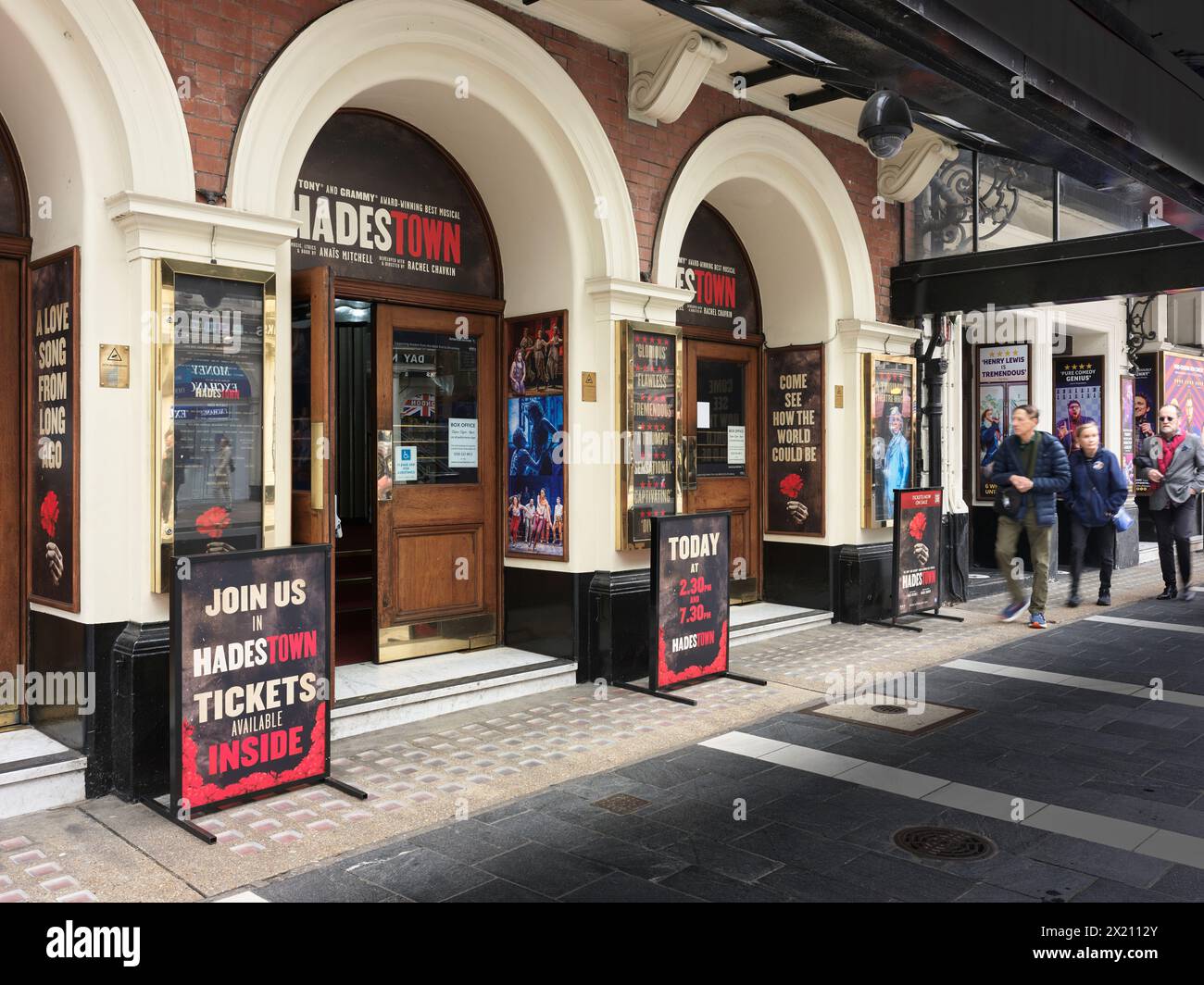 Hadestown Musikshow im Lyric Theatre, London, England, April 2024. Stockfoto