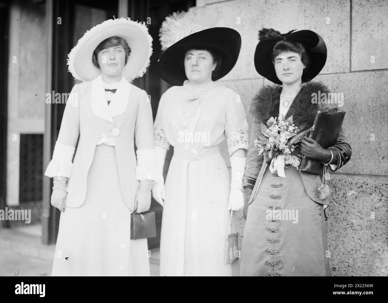 Miss N. Mack, Mrs. N. E. Mack, Miss H. Mack, 1912. Stockfoto