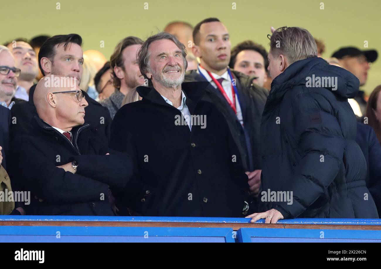 Sir Jim Ratcliffe, Eigentümer von Manchester United. - Chelsea / Manchester United, Premier League, Stamford Bridge Stadium, London, UK - 4. April 2023. Nur redaktionelle Verwendung – es gelten Einschränkungen für DataCo. Stockfoto