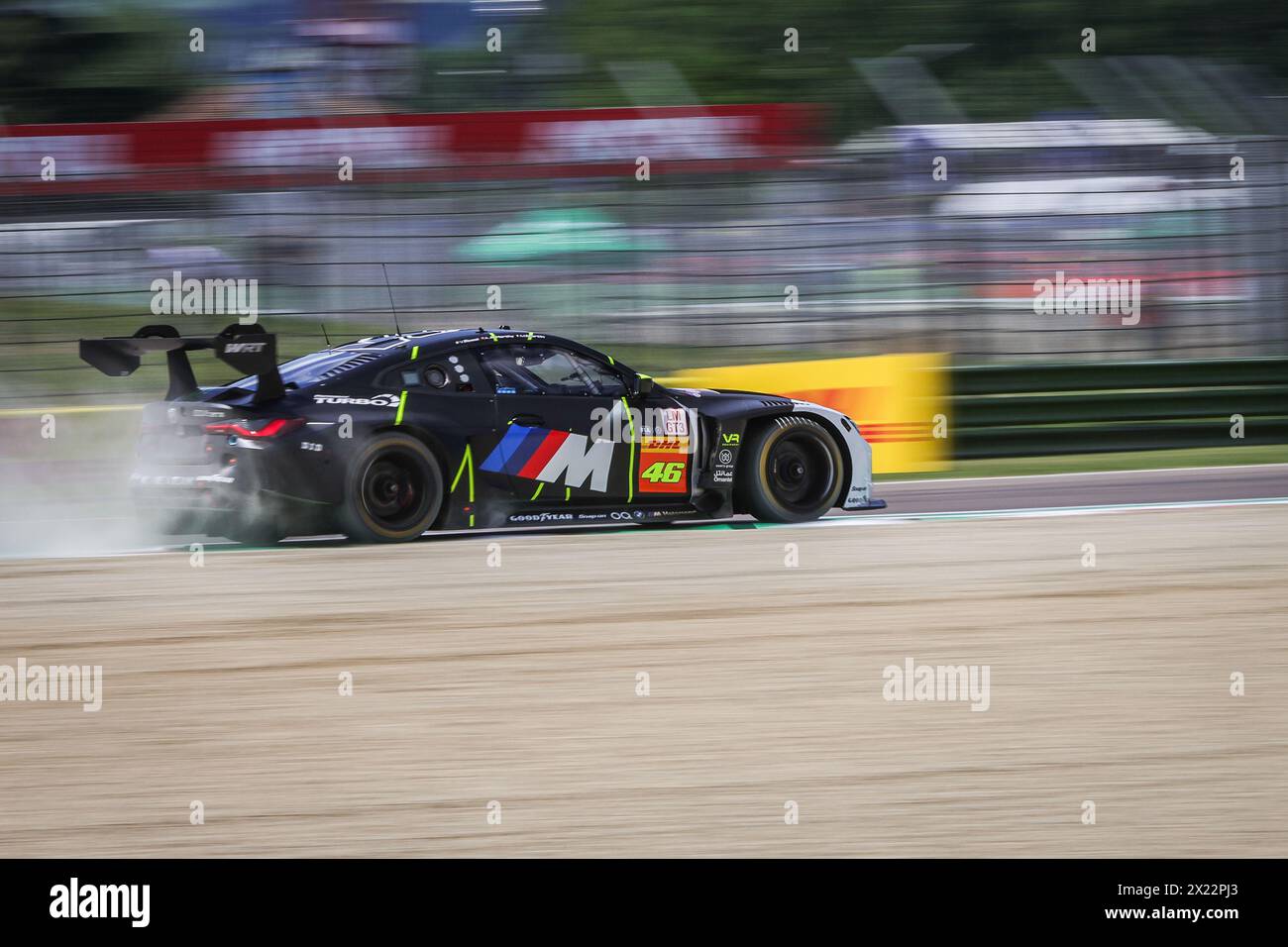 Imola, Italien, 19. April 2024, #46 Team WRT (Bel) BMW M4 GT3 (LMGT3) Valentino Rossi (Ita) / Ahmad Al Harthy (OMN) / Maxime Martin (Bel) während der 6 Stunden von Imola, zweites Rennen der FIA Langstrecken-Weltmeisterschaft 2024 (FIA WEC) auf der Autodromo Internazionale Enzo e Dino Ferrari vom 18. bis 21. April 2024 in Imola, Italien - Foto Bruno Vandevelop/MPS Agency Credit MPS Agency/Alamy Live News Stockfoto