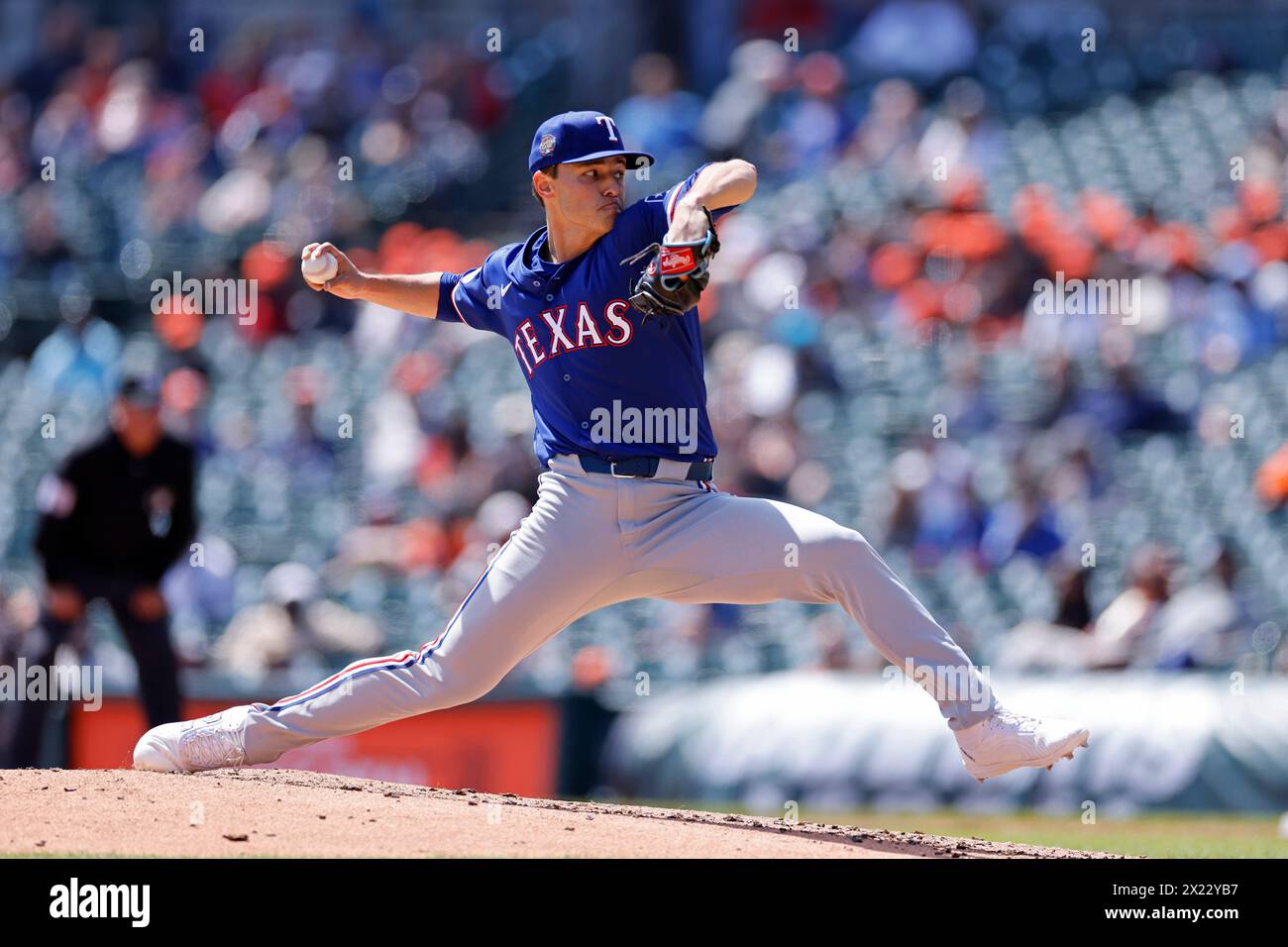 DETROIT, MI - 18. APRIL: Der Texas Rangers Pitcher Jack Leiter (35) spielt während eines MLB-Spiels gegen die Detroit Tigers am 18. April 2024 im Comerica Park in Detroit, Michigan. (Foto: Joe Robbins/Image of Sport) Stockfoto