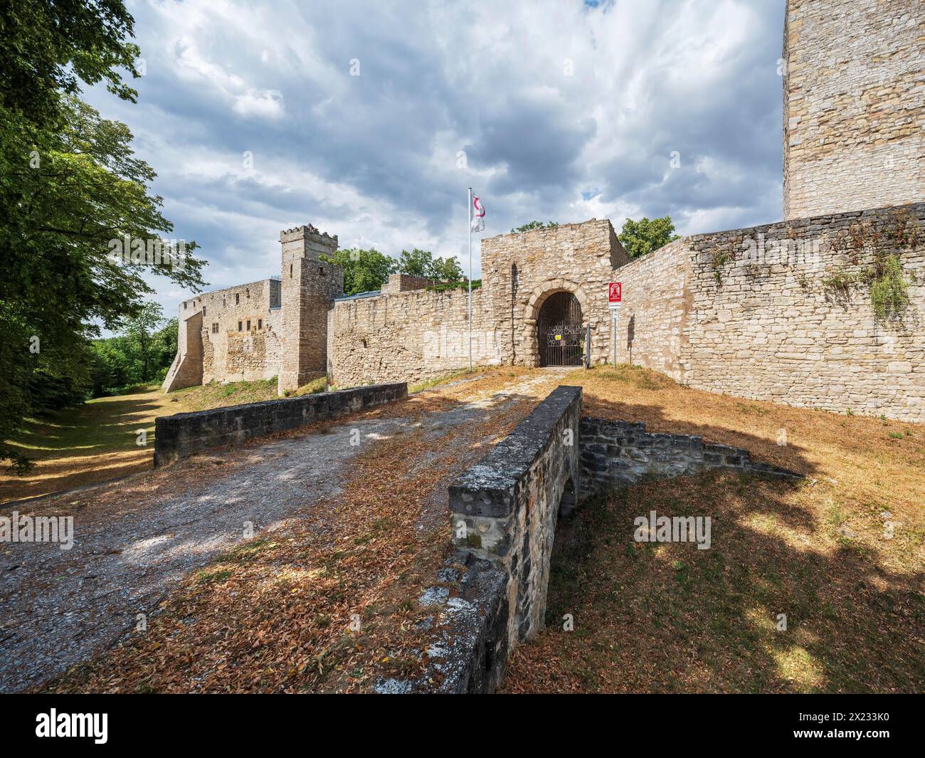 Die Ruine von Schloss Eckartsburg, Eckartsberga, Sachsen-Anhalt, Deutschland Stockfoto