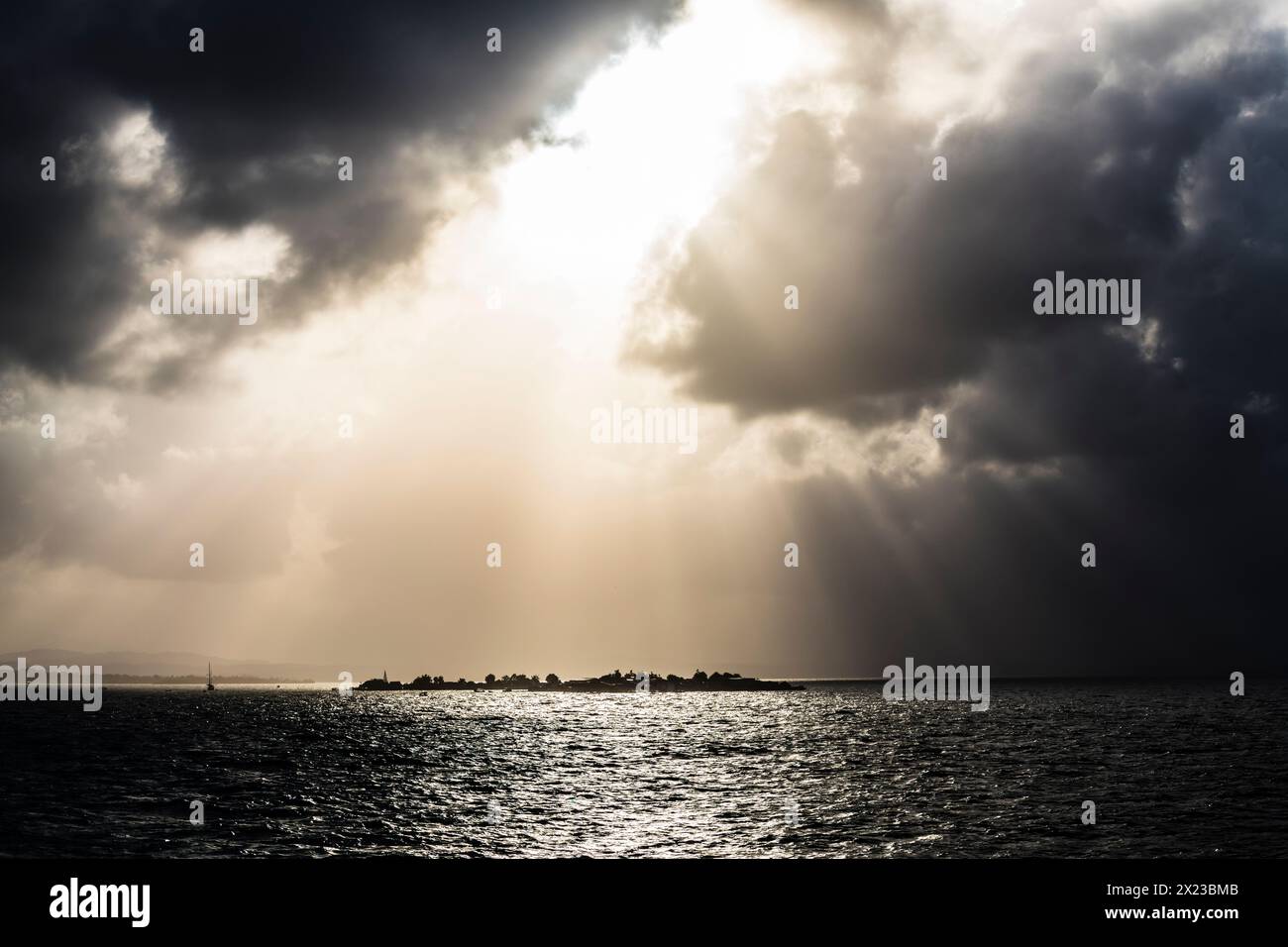 Sonnenuntergang, El Porvenir, San Blas Inseln, Panama Stockfoto
