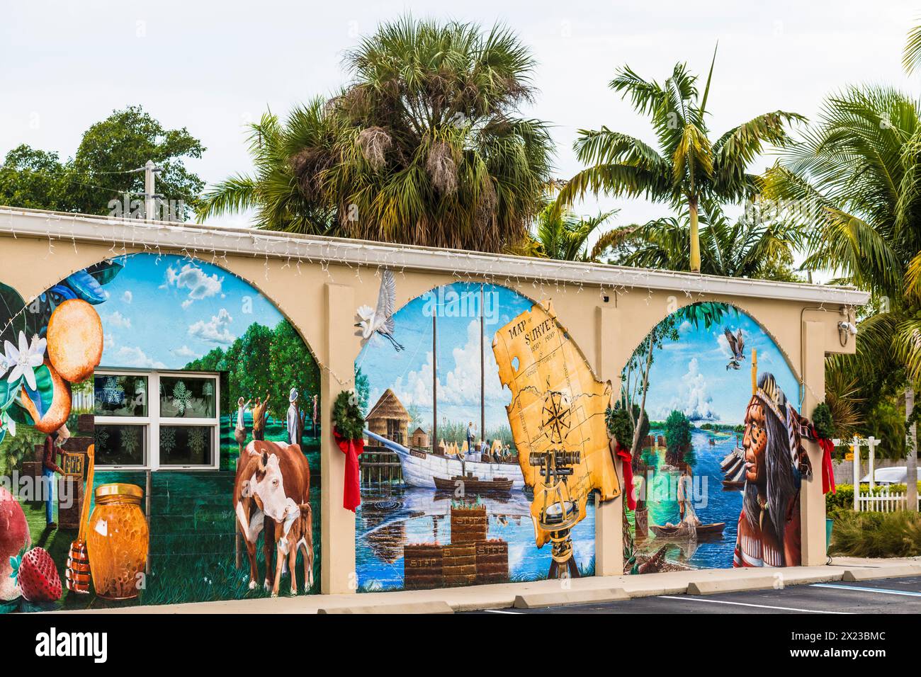 Wandbild in einer Garage, Florida History, Bonita Springs, Florida, USA Stockfoto