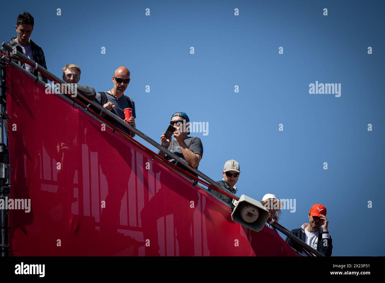 Barcelona, Spanien. April 2024. Viertelfinale ATP 500 Barcelona Open Banc Sabadell 2024 Spiel im Real Club de Tenis de Barcelona, Spanien am 19. April 2024. Foto: Felipe Mondino/SIPA USA Credit: SIPA USA/Alamy Live News Stockfoto