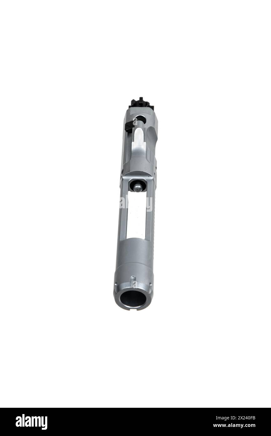 5,56 mm Sturmwehrbolzen isoliert auf weißem Hintergrund Stockfoto