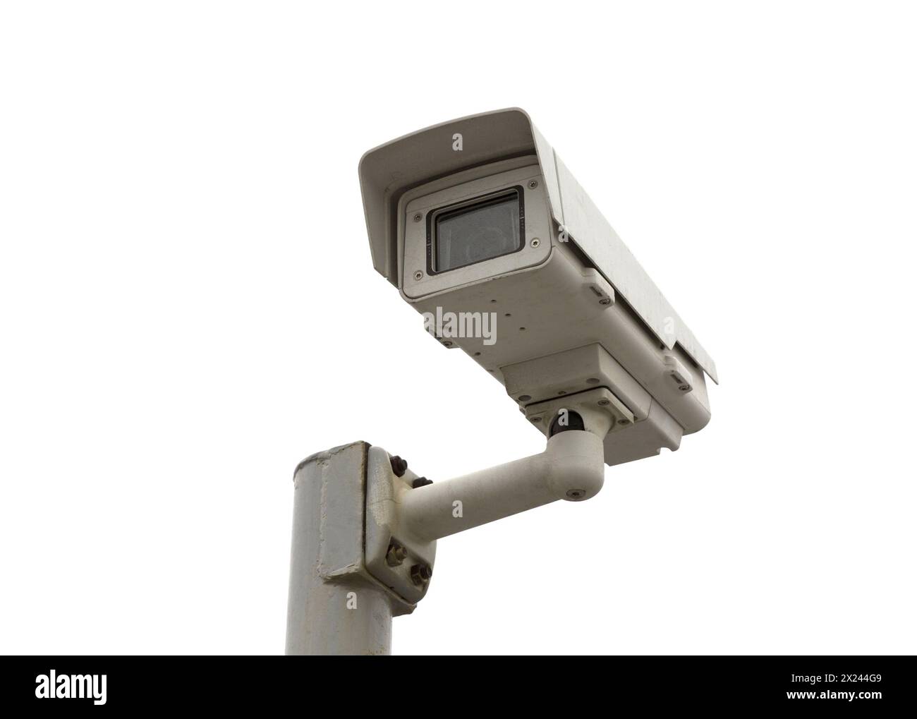 CCTV auf Hochpol isoliert auf weißem Hintergrund. Stockfoto