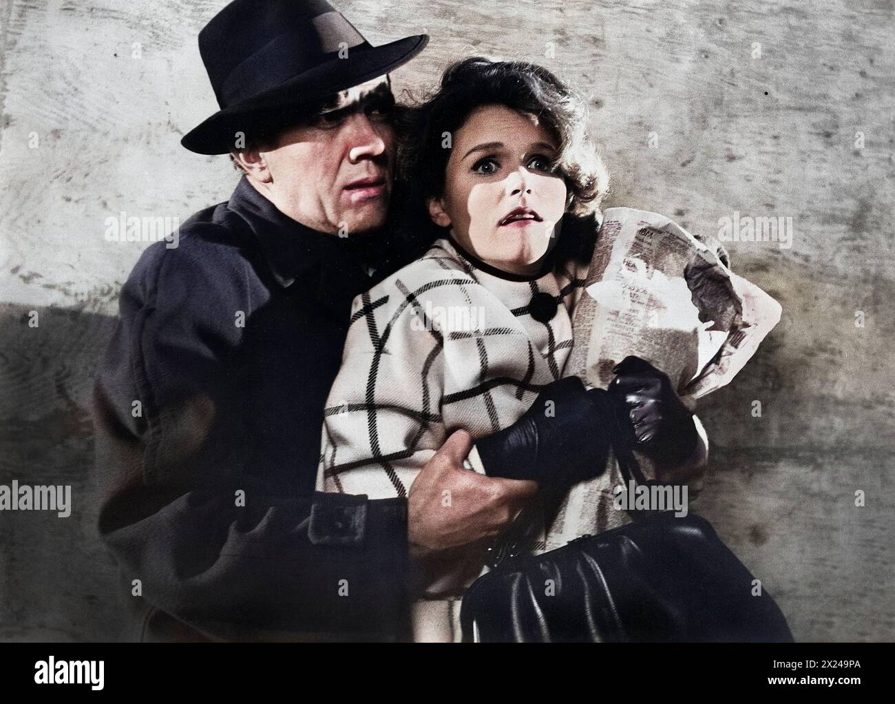 Ross Martin, Lee Remick, am Set des Films Experiment in Terror, Columbia Pictures, 1962 Stockfoto