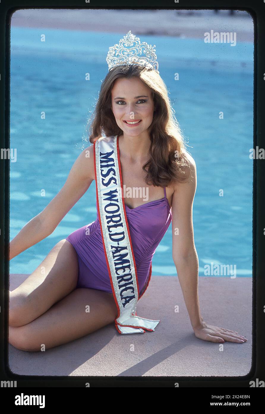 Porträt von Carter Wilson, dem US-amerikanischen Beitrag im Miss World Pageant von 1979. Sie ist unter den Top 15. Stockfoto