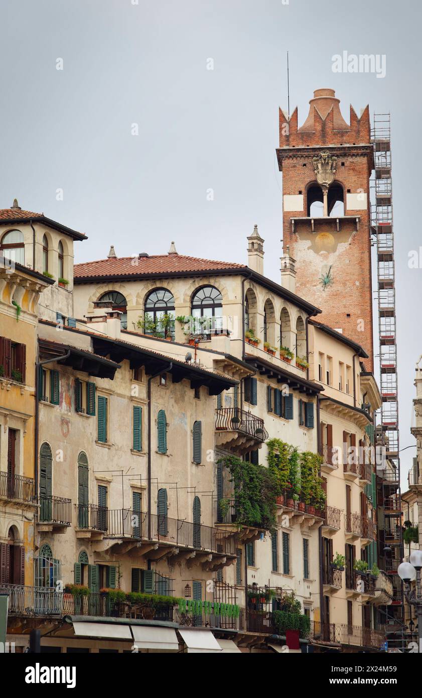 Foto vom Blick auf Verona Italien. Aufgenommen am 1. Mai 2023. Stockfoto
