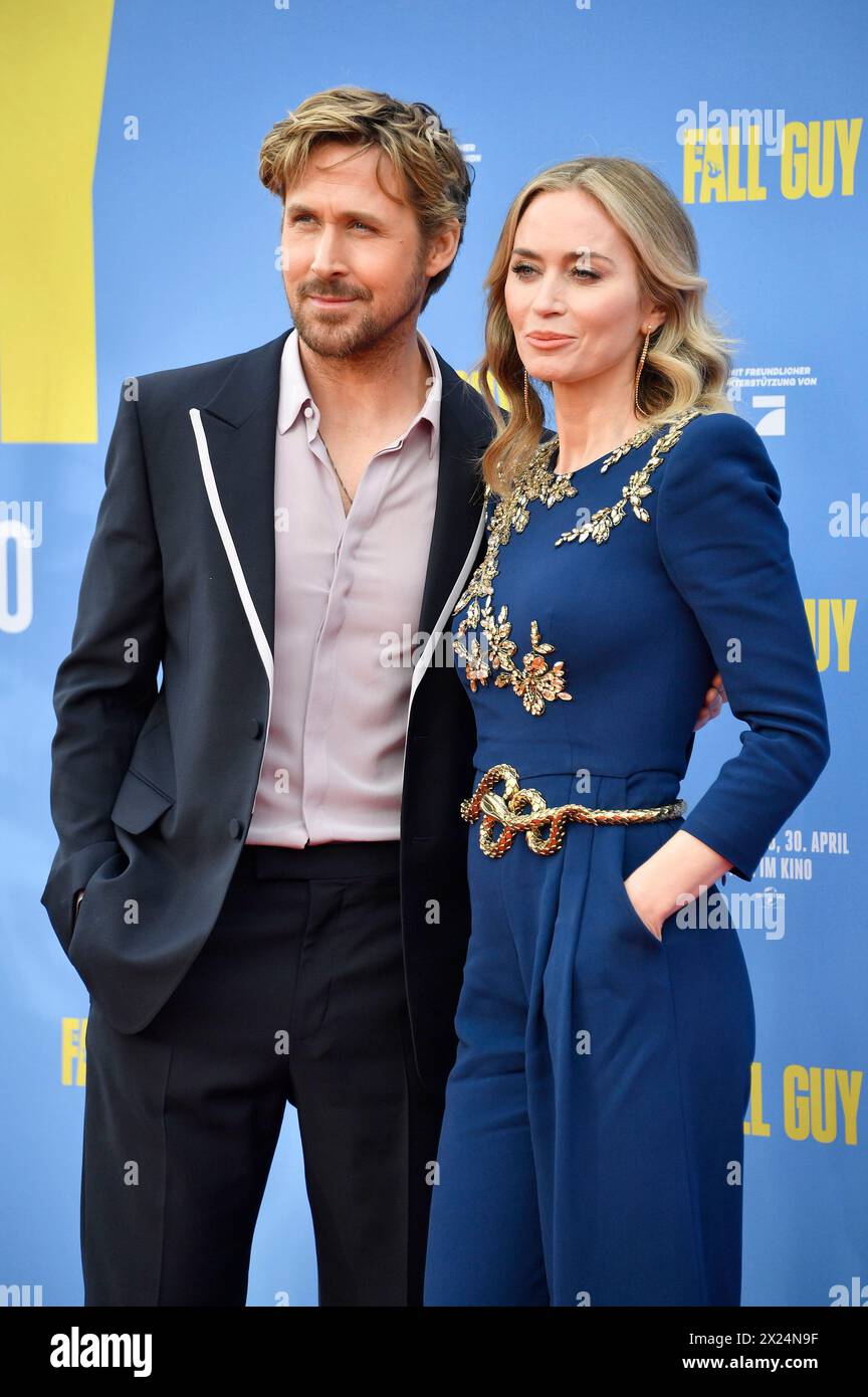 Emily Blunt In Berlin: Transparent Look Mit Tüll Sorgt Für Aufsehen - 1sx289v