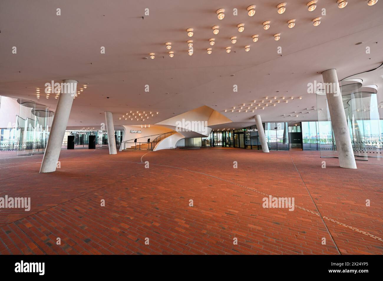 Hamburg, Deutschland - 14. Juli 2023: Elbphilharmonie (Konzertsaal) in Hamburg Stockfoto