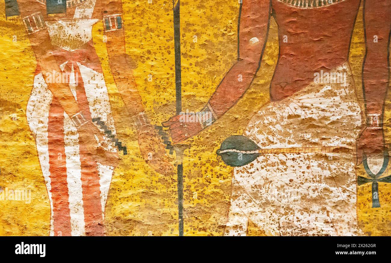 Ägypten, Luxor, Grab von Tutanchamun, Nordwand des Trauerzimmers: Die Nuss-Göttin begrüßt den König, indem sie das Nyny-Ritual durchführt. Stockfoto