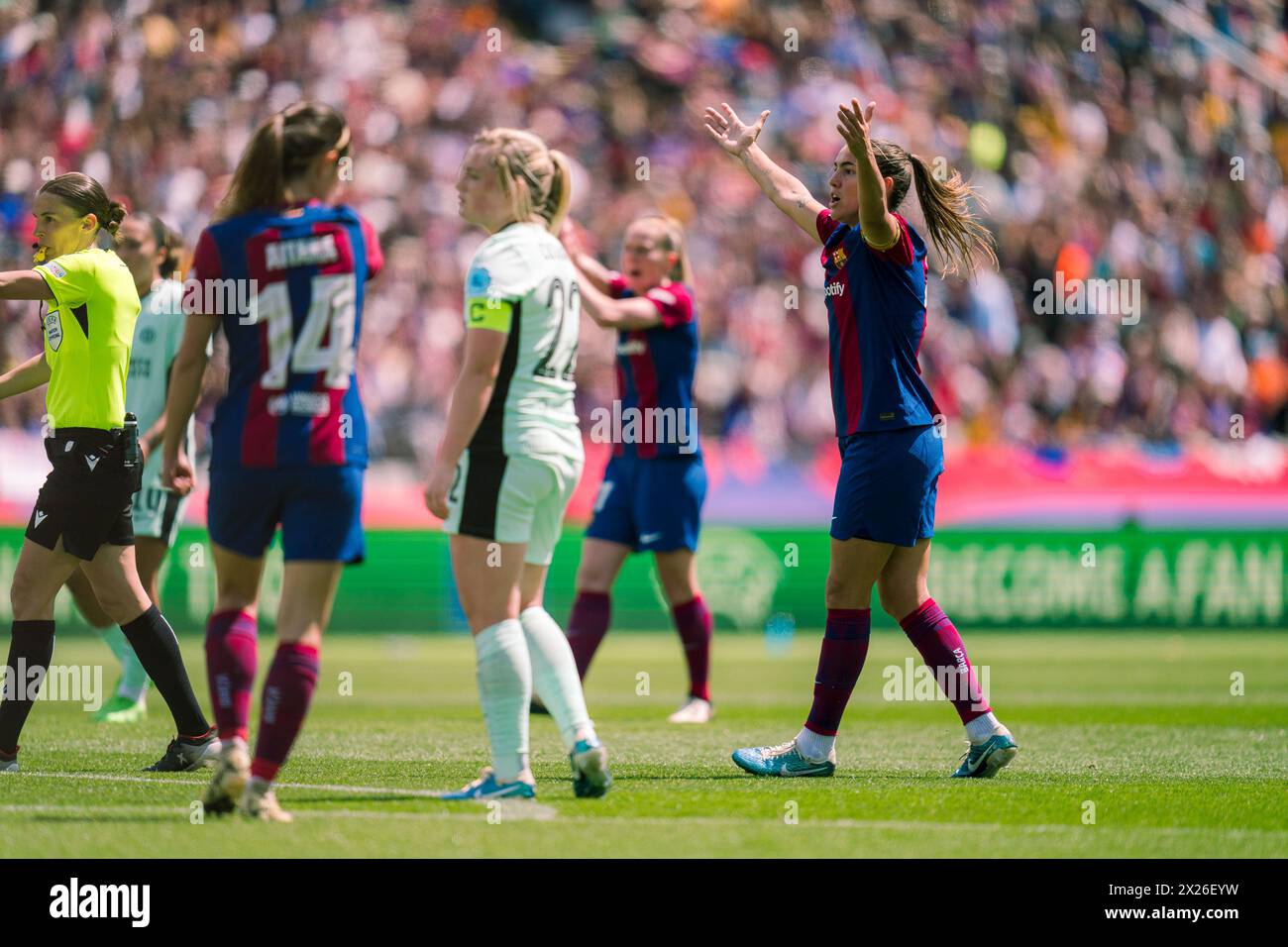 Barcelona, Spanien, 20. April 2024. Frauen Champions League - Halbfinale - erste Liga - FC Barcelona gegen Chelsea FC. (12) Patri Guijarro reagiert auf Joan Gosa/Alamy Live News Stockfoto