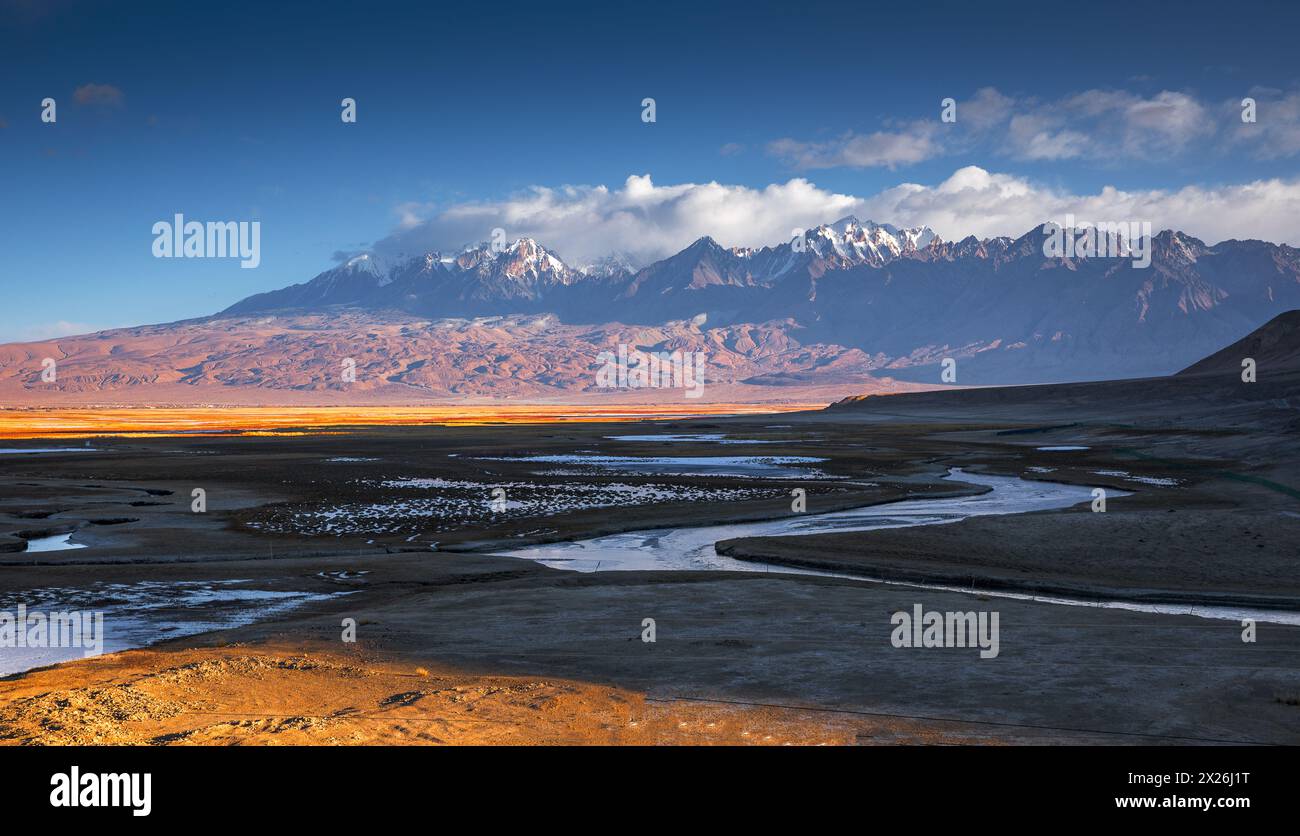 Landschaft Des Pamir-Plateaus Stockfoto