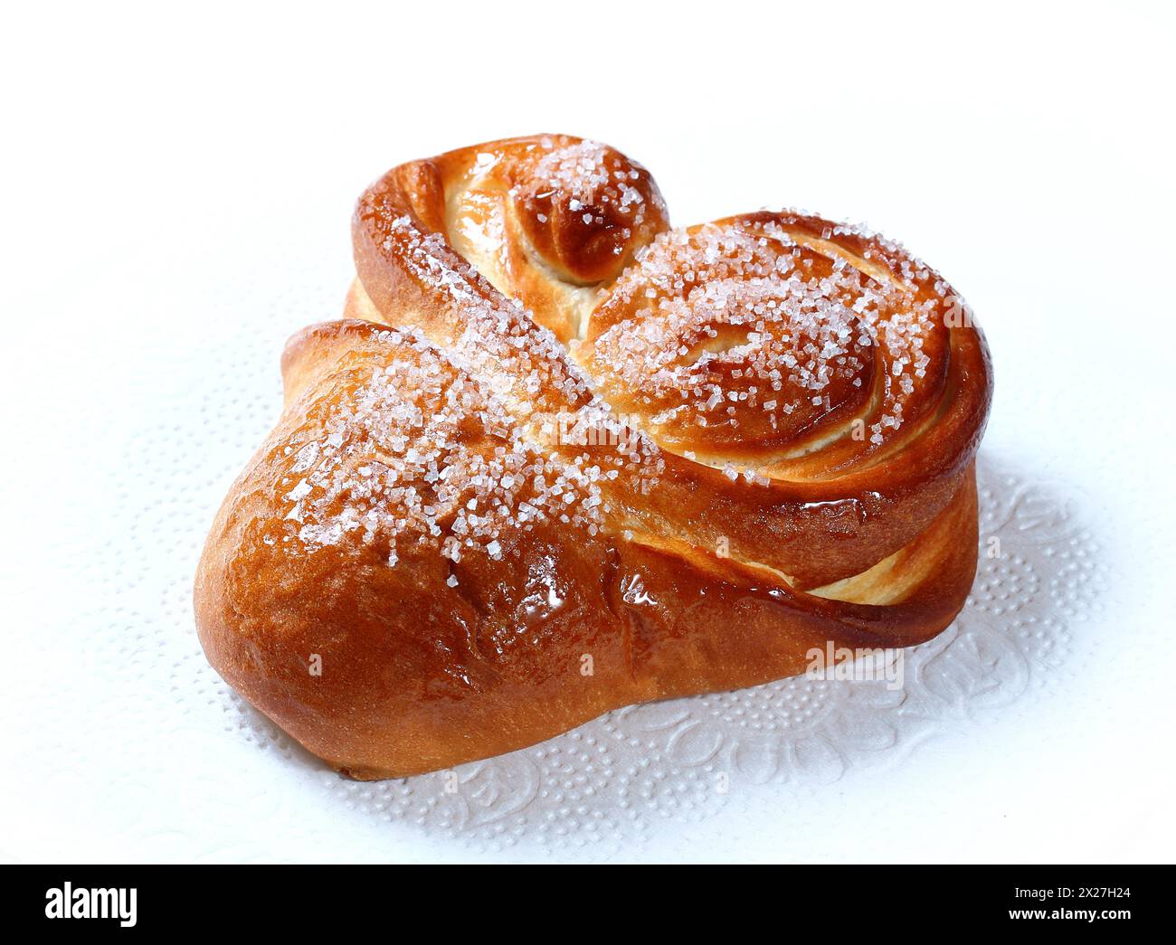 Brötchen, die isoliert auf weißem Hintergrund Stockfoto