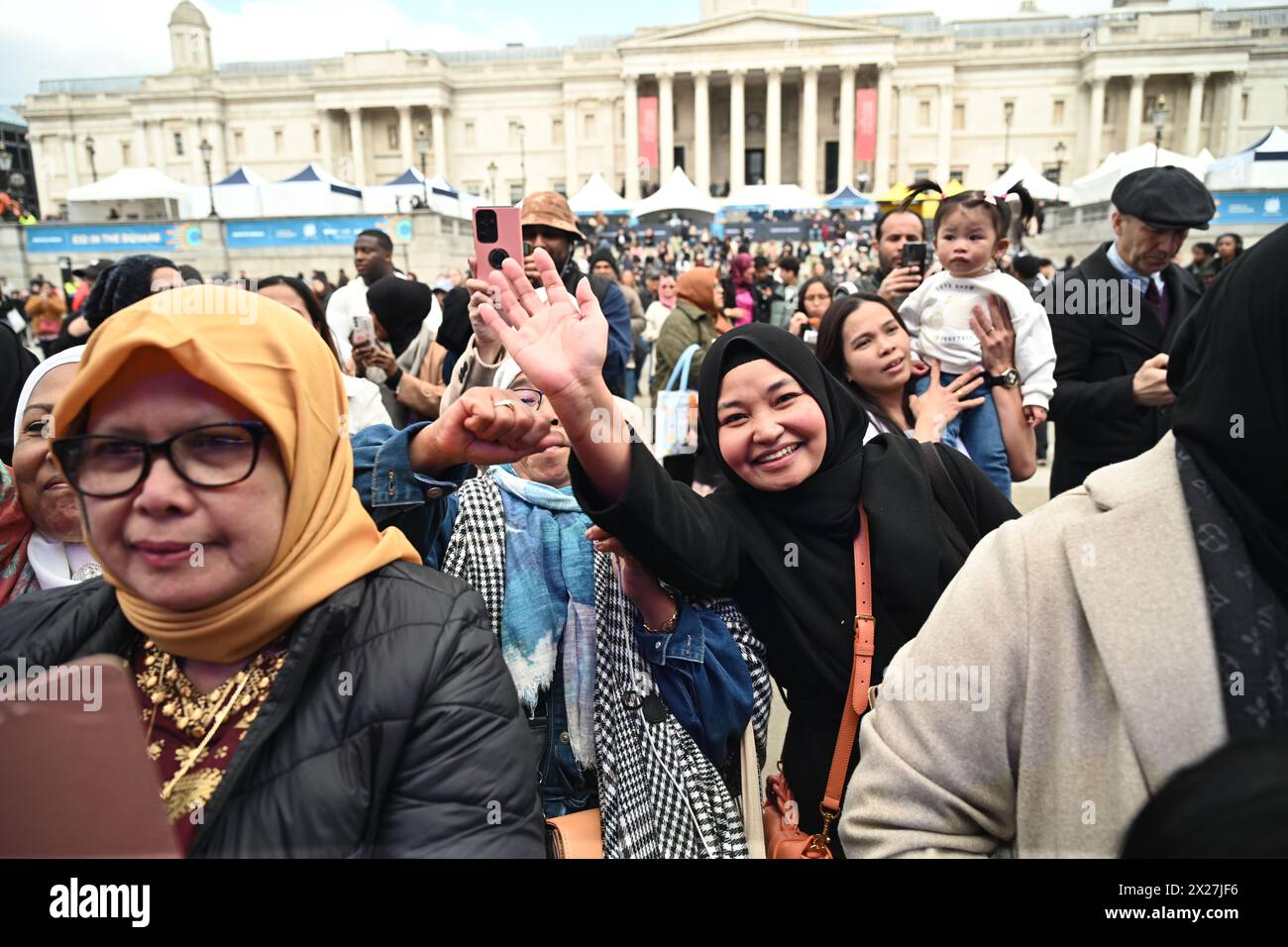 Trafalgar Square, London, Großbritannien. April 2024. Tausende besuchen das Eid im Square 2023 am Trafalgar Square, um das Ende des Ramadan zu feiern, eine Mischung aus traditionellen und zeitgenössischen Akten. Quelle: Siehe Li/Picture Capital/Alamy Live News Stockfoto