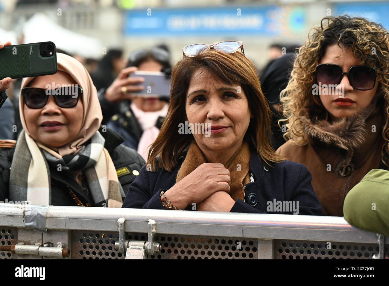 Trafalgar Square, London, Großbritannien. April 2024. Tausende besuchen das Eid im Square 2023 am Trafalgar Square, um das Ende des Ramadan zu feiern, eine Mischung aus traditionellen und zeitgenössischen Akten. Quelle: Siehe Li/Picture Capital/Alamy Live News Stockfoto