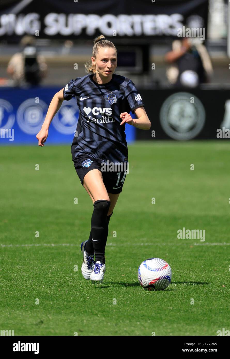 Washington DC, USA. April 2024. Washington Spirit Defender (14) Gabrielle Carle während eines NWSL-Fußballspiels zwischen dem Washington Spirit und dem NJ/NY Gotham FC im Audi Field in Washington DC. Justin Cooper/CSM/Alamy Live News Stockfoto